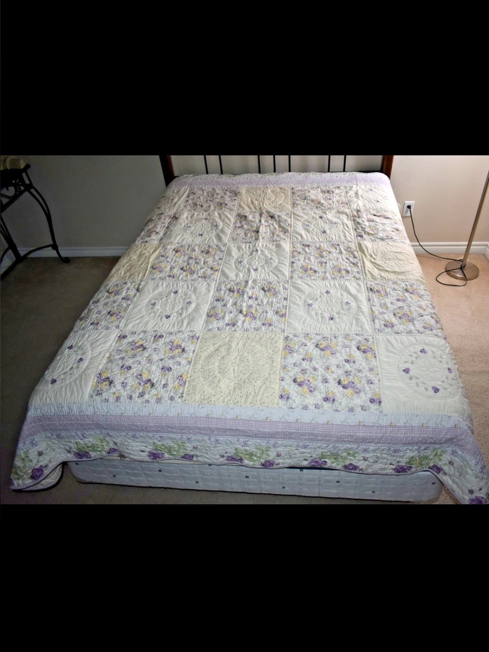 Vintage Quilt Full Queen Blanket Floral Flower embroidered Beads Country Cottage